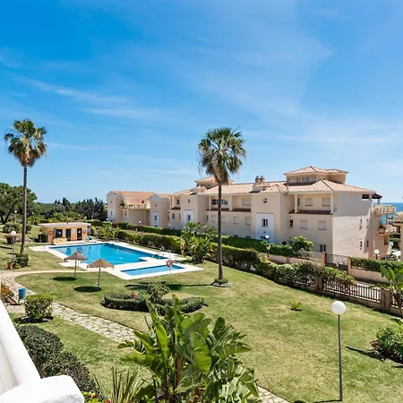 Daire Vivi Homes - Rome Pool, Garden, Golf & Marbella