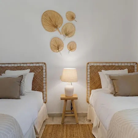 Vivi Homes - Rome Pool, Garden, Golf & 公寓 *